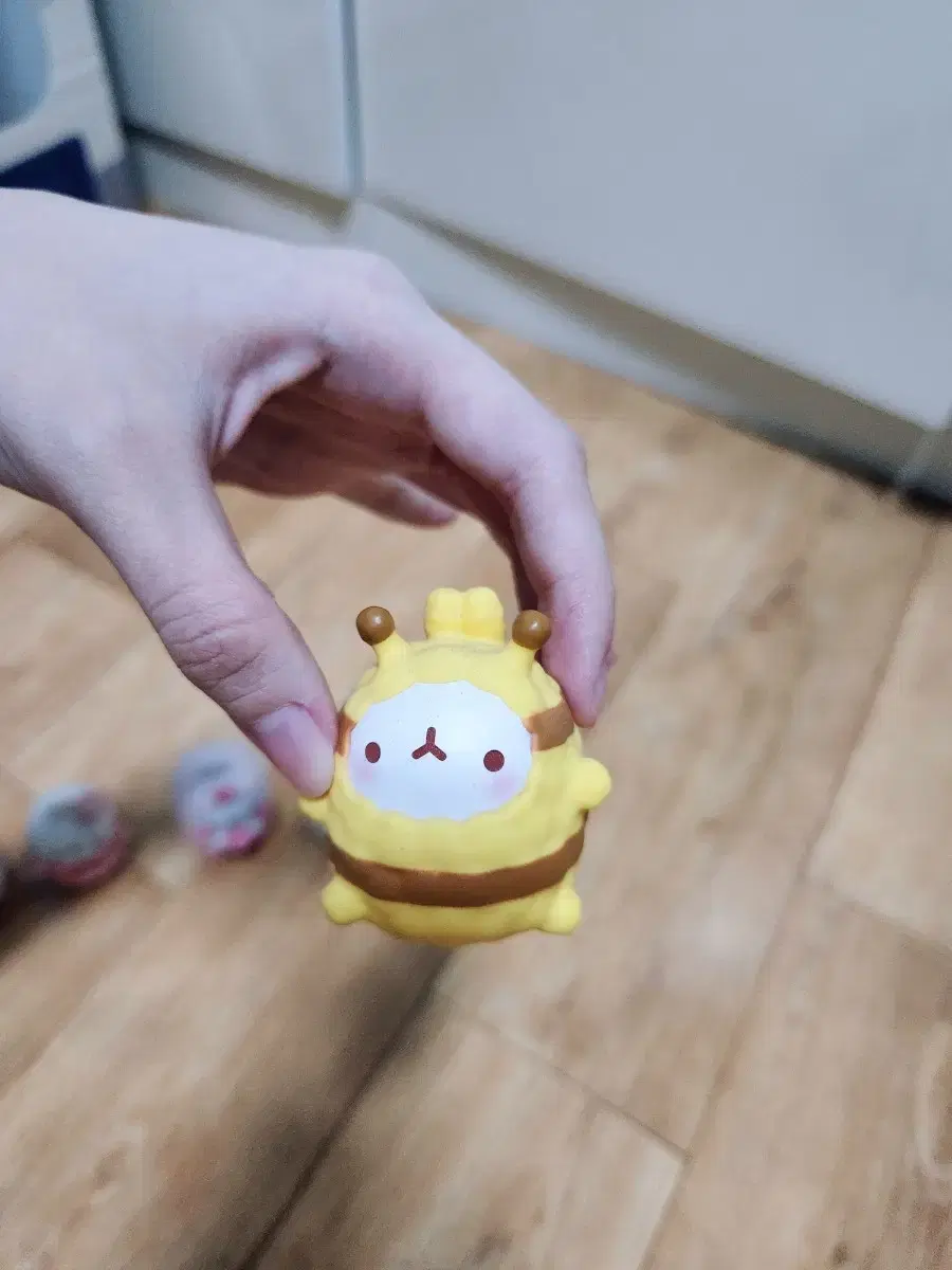thumbnail-4